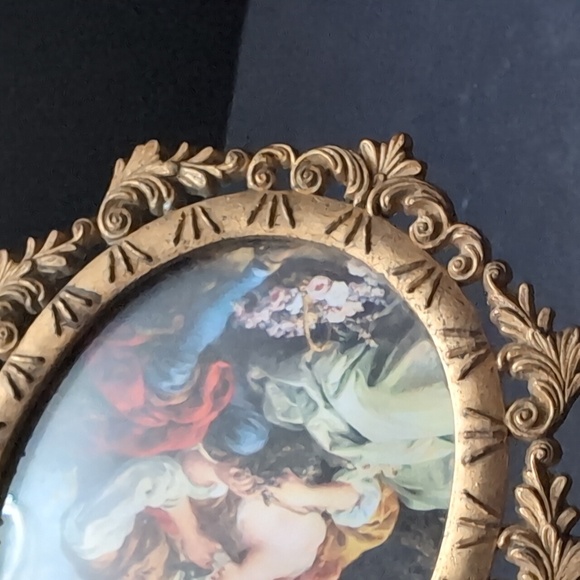 Vintage Made In Italy Set of 2 Ornate Metal Frames with 18 Century Style Art . - Picture 5 of 12